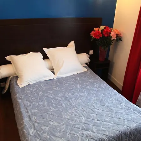 Le Myosotis 2* Párizs